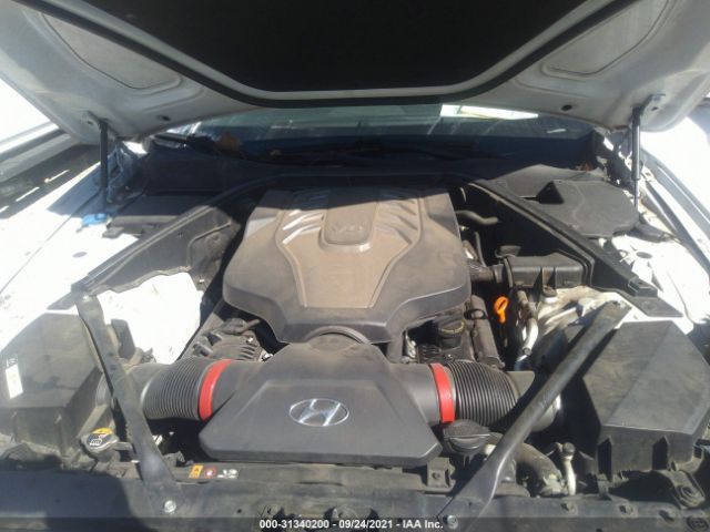 Photo 9 VIN: KMHGN4JF9FU049088 - HYUNDAI GENESIS 