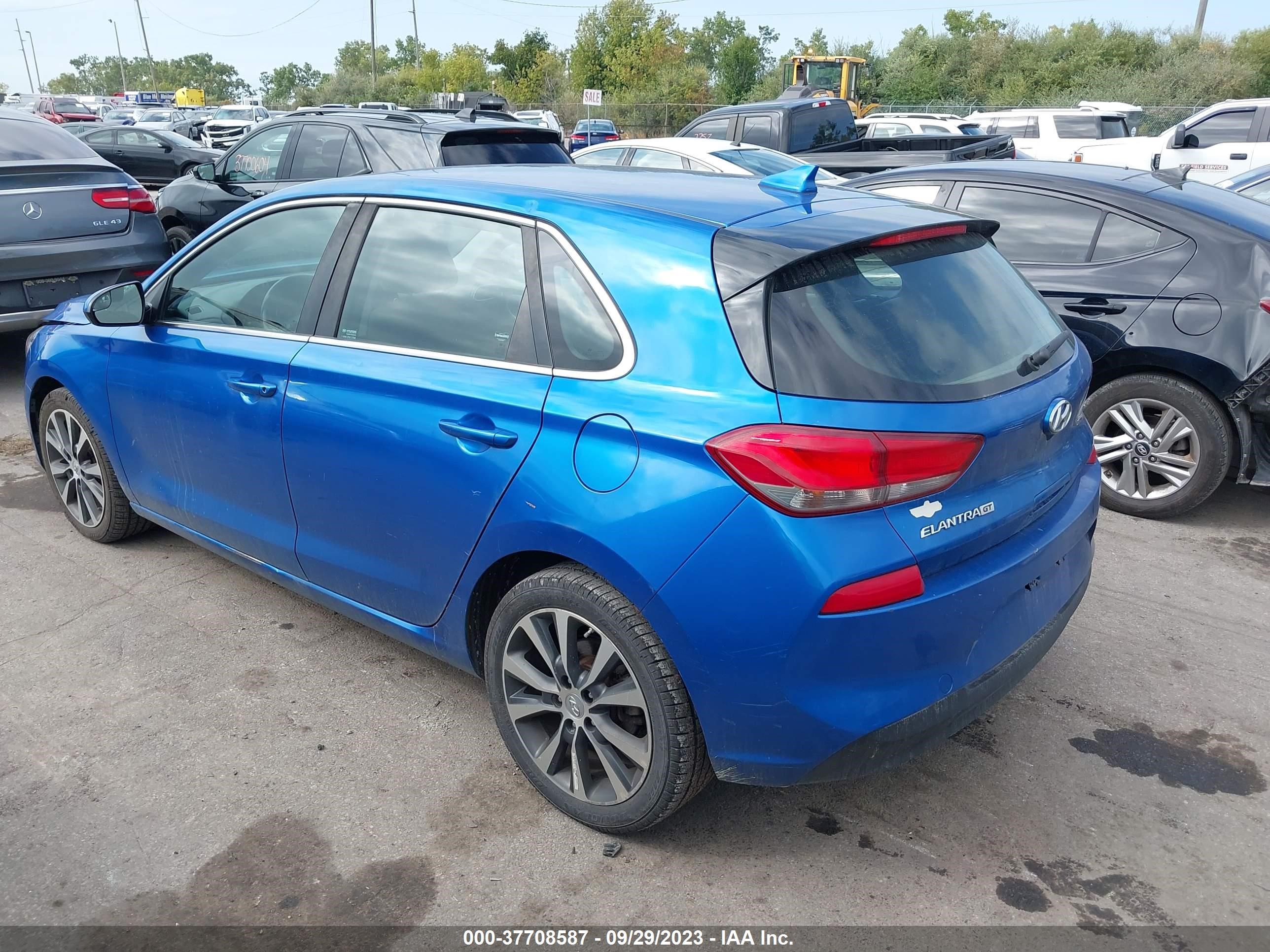 Photo 2 VIN: KMHH35LE0JU021483 - HYUNDAI ELANTRA 