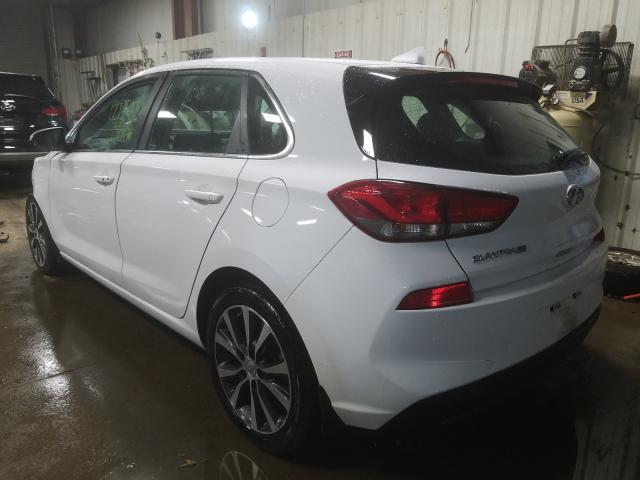 Photo 2 VIN: KMHH35LE1JU015207 - HYUNDAI ELANTRA GT 