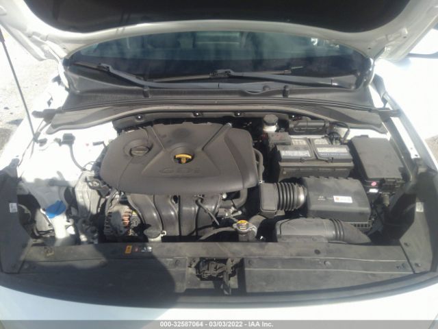 Photo 9 VIN: KMHH35LE1JU021007 - HYUNDAI ELANTRA GT 