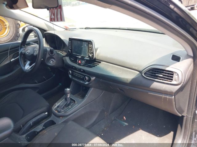 Photo 4 VIN: KMHH35LE1JU032136 - HYUNDAI ELANTRA GT 