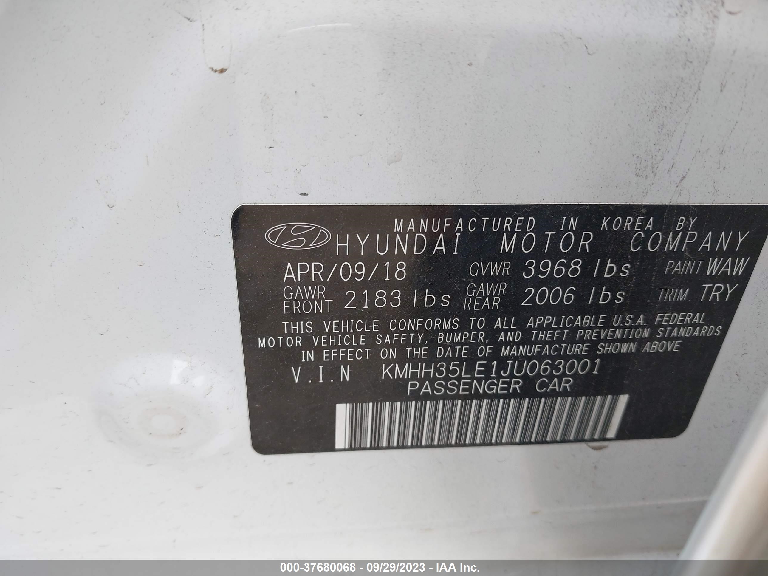 Photo 8 VIN: KMHH35LE1JU063001 - HYUNDAI ELANTRA 