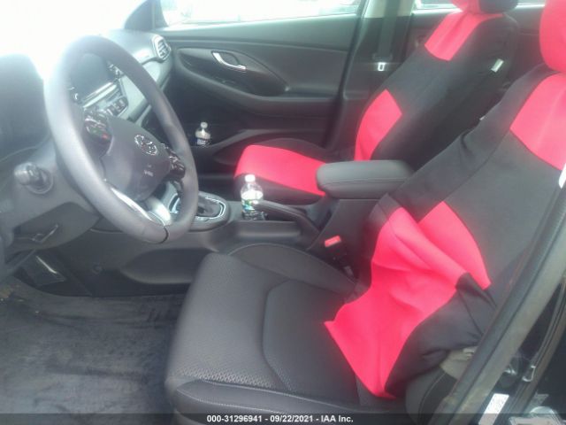 Photo 4 VIN: KMHH35LE1LU121840 - HYUNDAI ELANTRA GT 