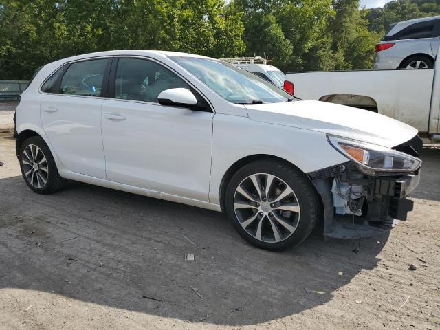 Photo 3 VIN: KMHH35LE2JU012266 - HYUNDAI ELANTRA GT 