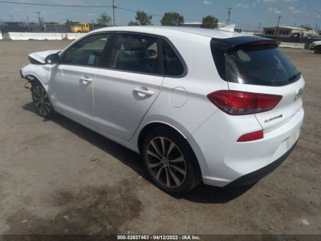 Photo 2 VIN: KMHH35LE2JU022523 - HYUNDAI ELANTRA GT 