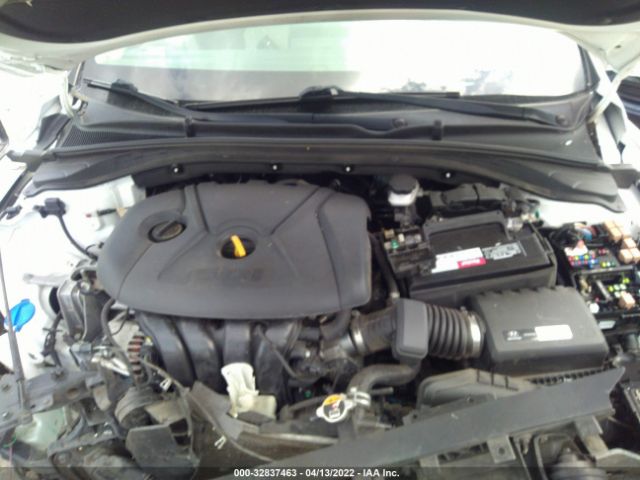 Photo 9 VIN: KMHH35LE2JU022523 - HYUNDAI ELANTRA GT 