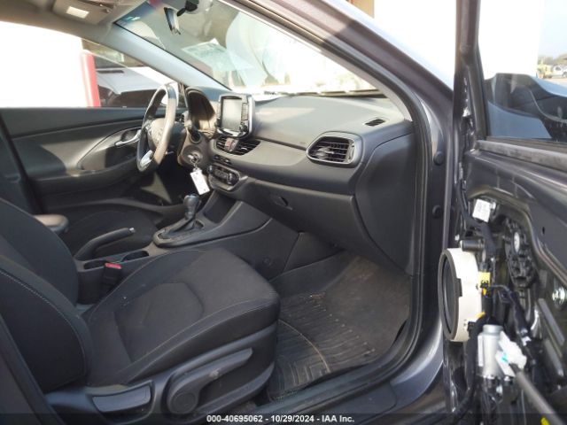 Photo 4 VIN: KMHH35LE2JU029990 - HYUNDAI ELANTRA GT 