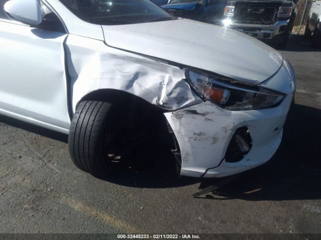 Photo 5 VIN: KMHH35LE2JU041041 - HYUNDAI ELANTRA GT 