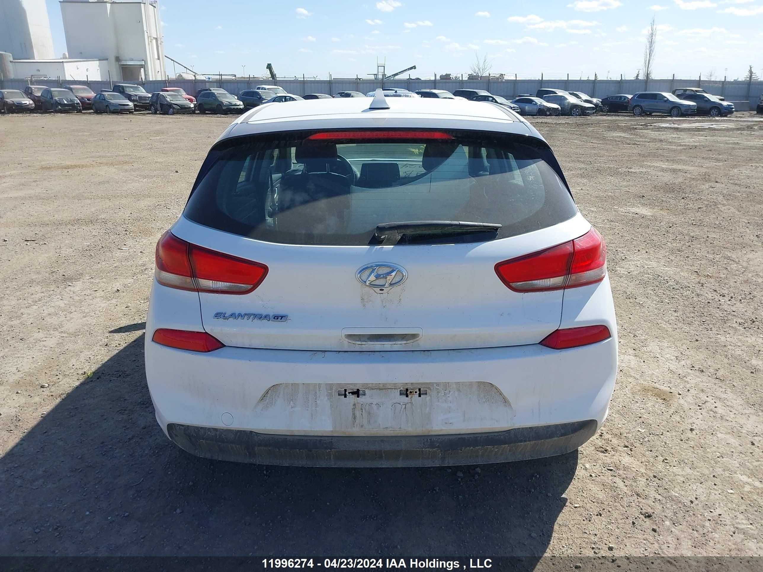 Photo 16 VIN: KMHH35LE3JU035250 - HYUNDAI ELANTRA 