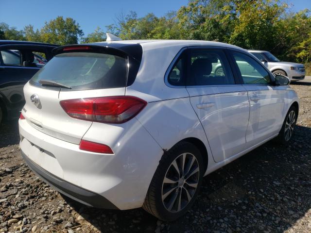 Photo 3 VIN: KMHH35LE3JU070886 - HYUNDAI ELANTRA GT 