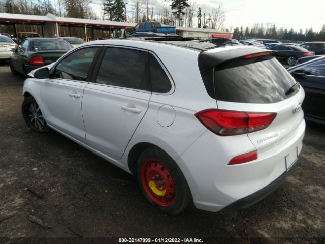 Photo 2 VIN: KMHH35LE3LU124013 - HYUNDAI ELANTRA GT 