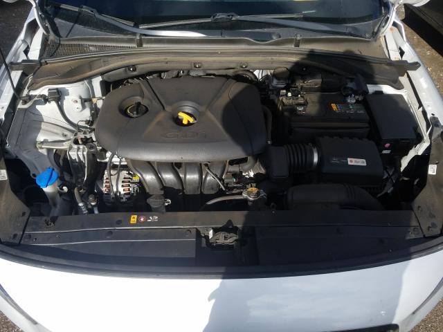 Photo 6 VIN: KMHH35LE4JU041610 - HYUNDAI ELANTRA GT 