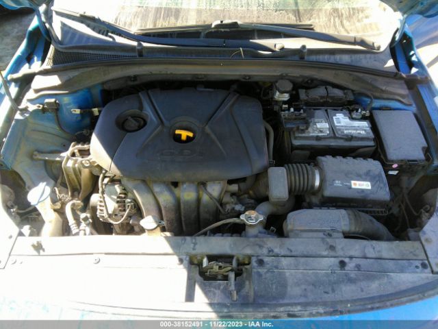 Photo 9 VIN: KMHH35LE4JU045706 - HYUNDAI ELANTRA GT 