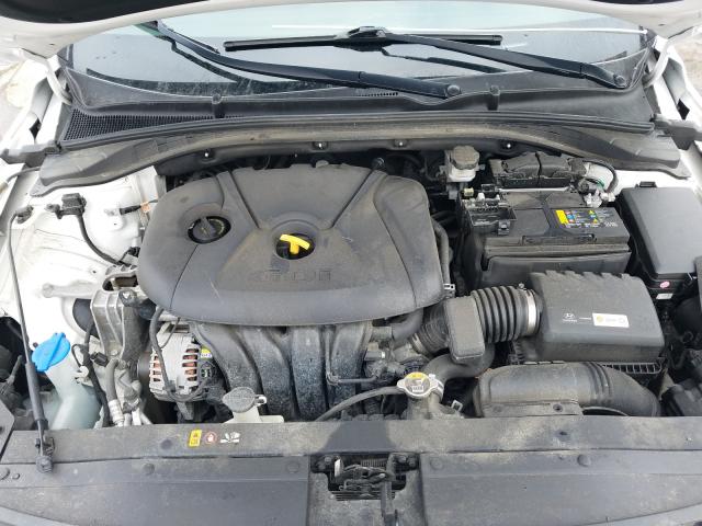 Photo 6 VIN: KMHH35LE4JU062229 - HYUNDAI ELANTRA GT 