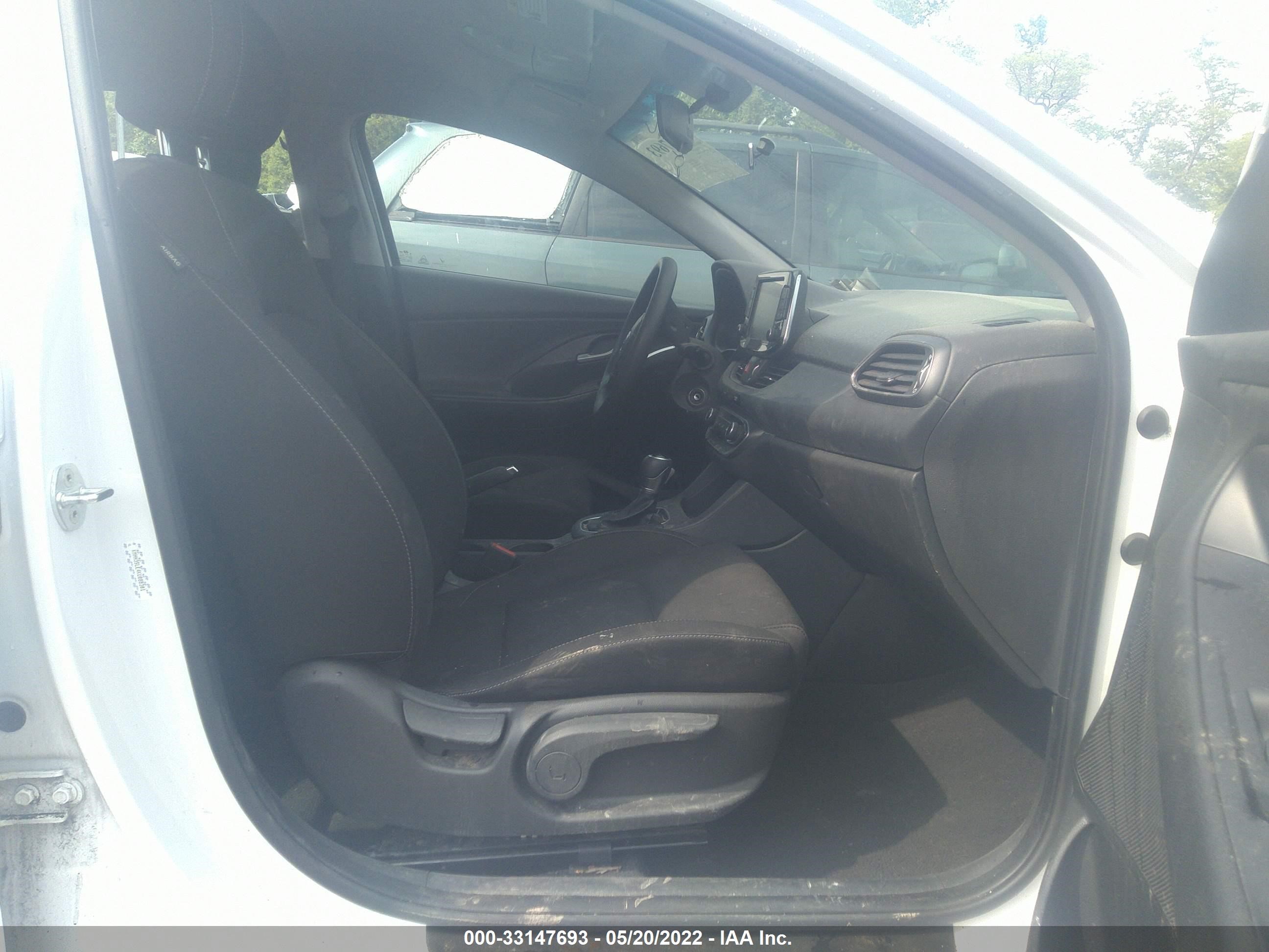 Photo 4 VIN: KMHH35LE4KU088301 - HYUNDAI ELANTRA 