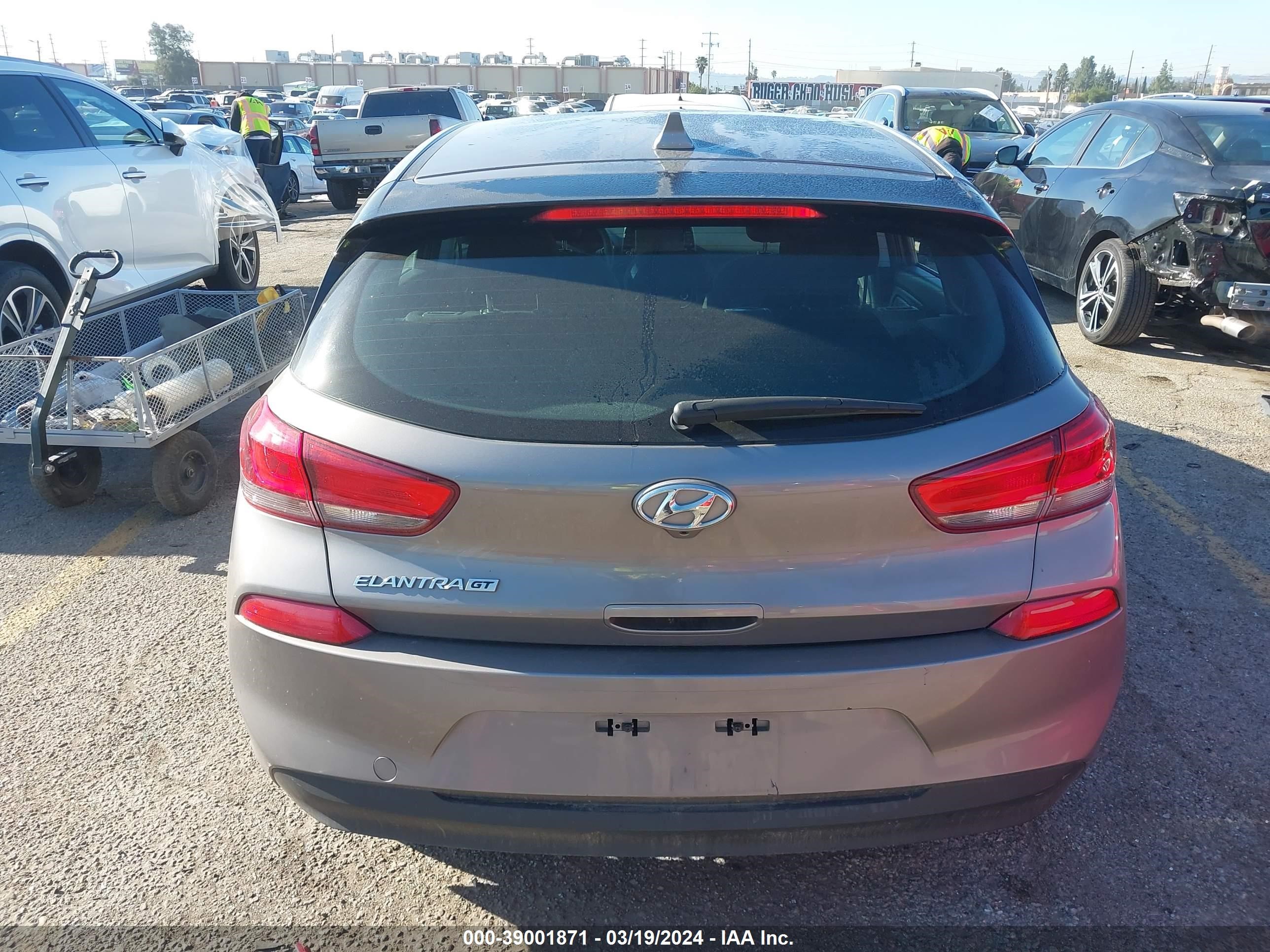 Photo 14 VIN: KMHH35LE6LU136804 - HYUNDAI ELANTRA 