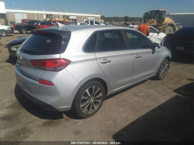 Photo 3 VIN: KMHH35LE7JU063861 - HYUNDAI ELANTRA GT 