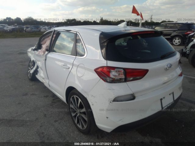 Photo 2 VIN: KMHH35LE7KU088468 - HYUNDAI ELANTRA GT 