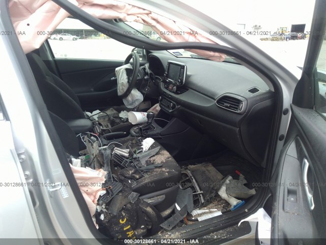 Photo 4 VIN: KMHH35LE8JU066932 - HYUNDAI ELANTRA GT 