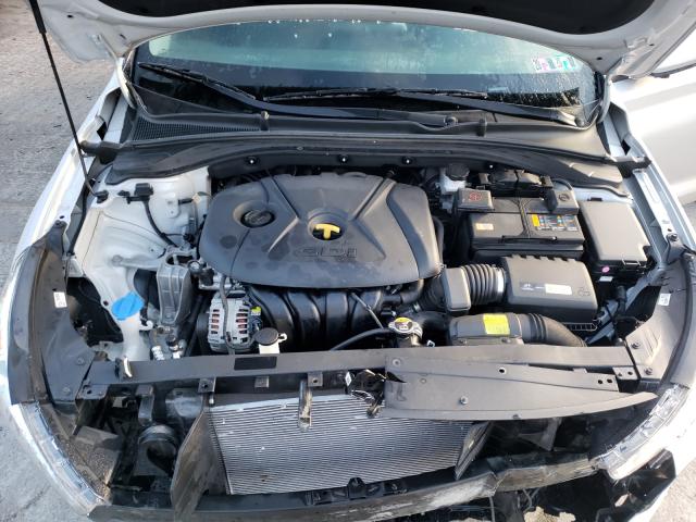 Photo 6 VIN: KMHH35LE9JU012460 - HYUNDAI ELANTRA GT 