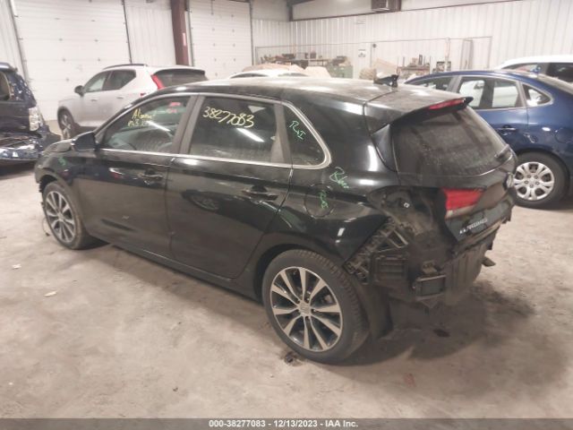 Photo 2 VIN: KMHH35LE9JU023023 - HYUNDAI ELANTRA GT 