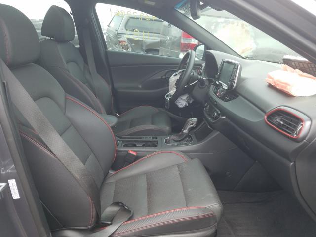 Photo 4 VIN: KMHH55LC2KU105573 - HYUNDAI ELANTRA GT 