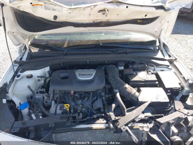 Photo 9 VIN: KMHH55LC6JU029354 - HYUNDAI ELANTRA GT 