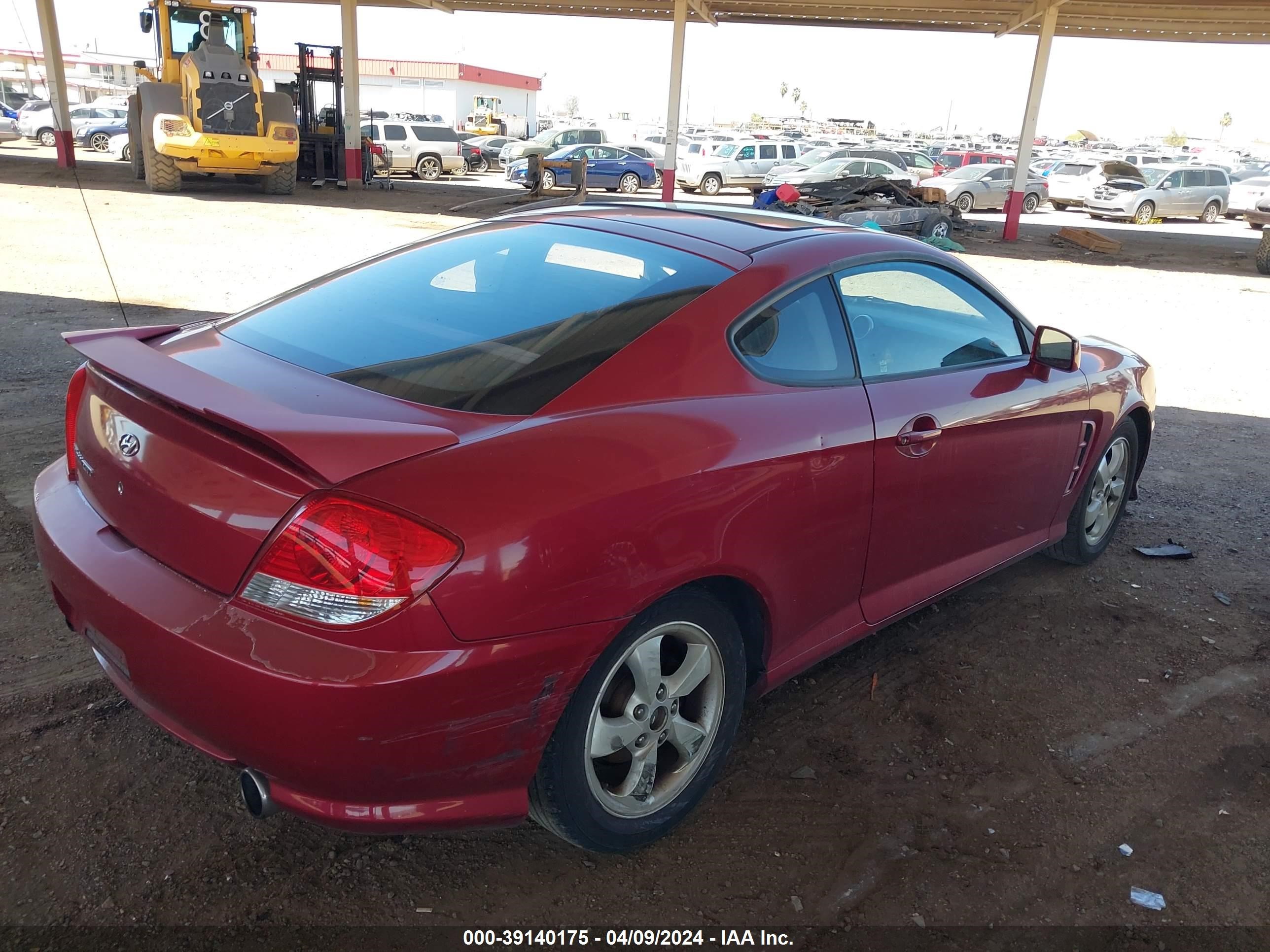 Photo 3 VIN: KMHHM65D15U162110 - HYUNDAI TIBURON 