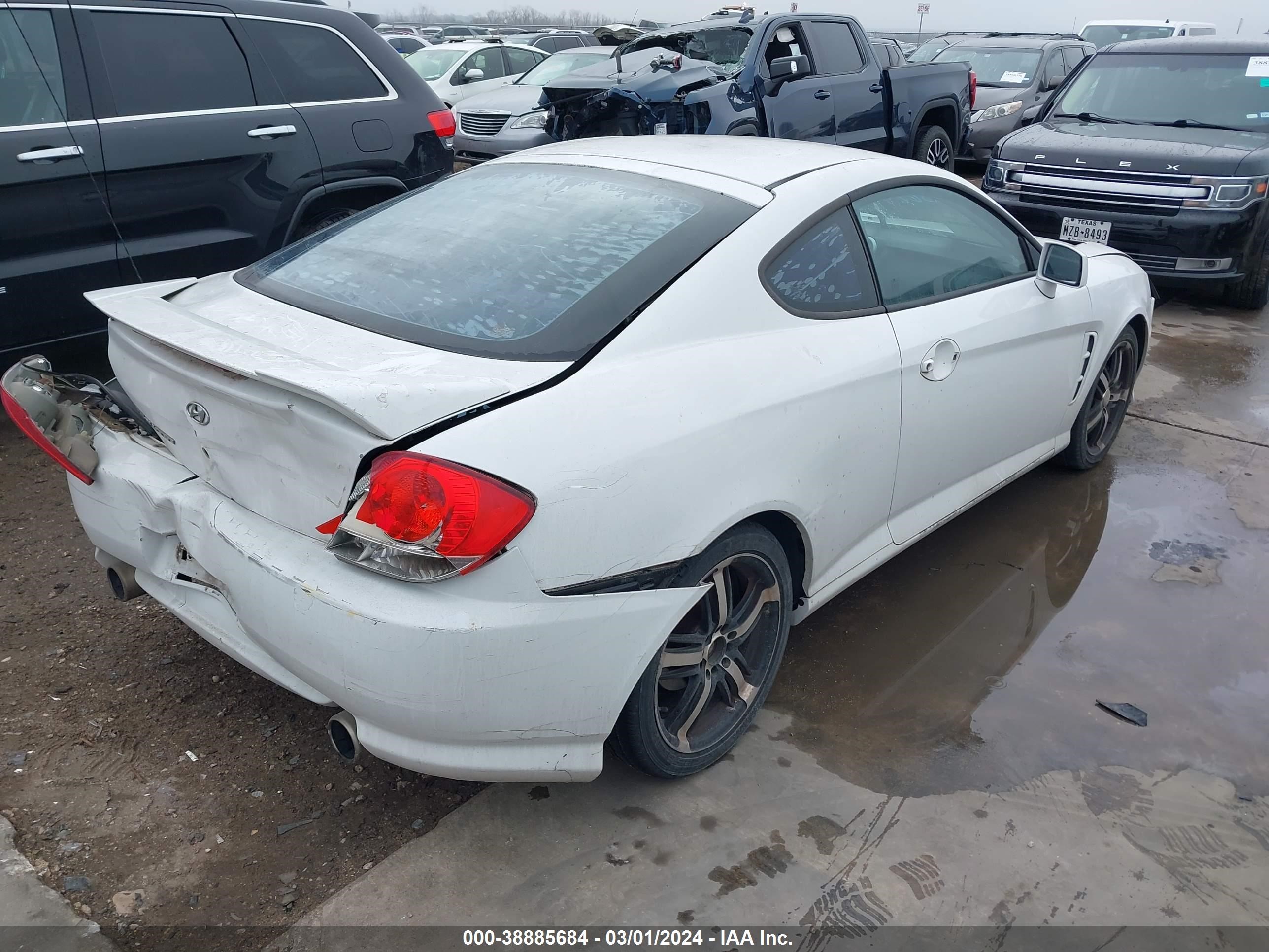 Photo 3 VIN: KMHHM65D26U230870 - HYUNDAI TIBURON 