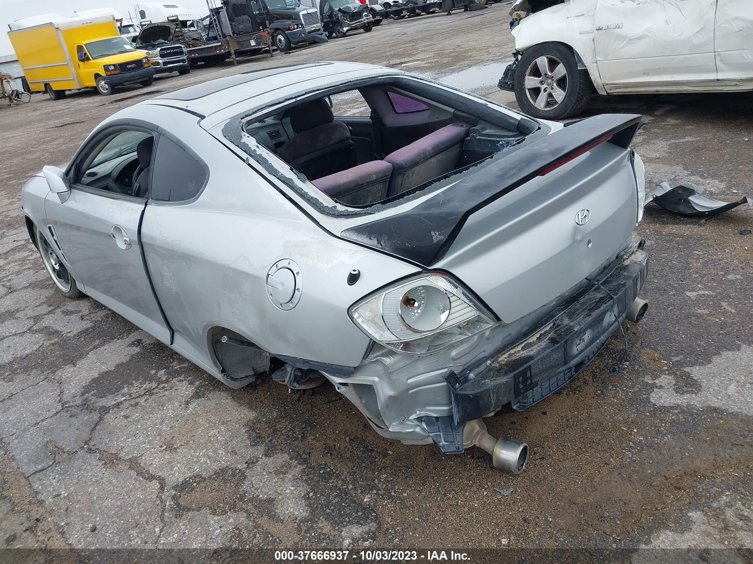 Photo 2 VIN: KMHHM65D56U226120 - HYUNDAI TIBURON 