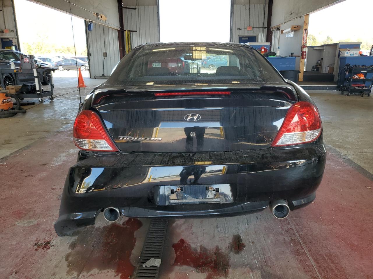 Photo 5 VIN: KMHHM65D76U227107 - HYUNDAI TIBURON 