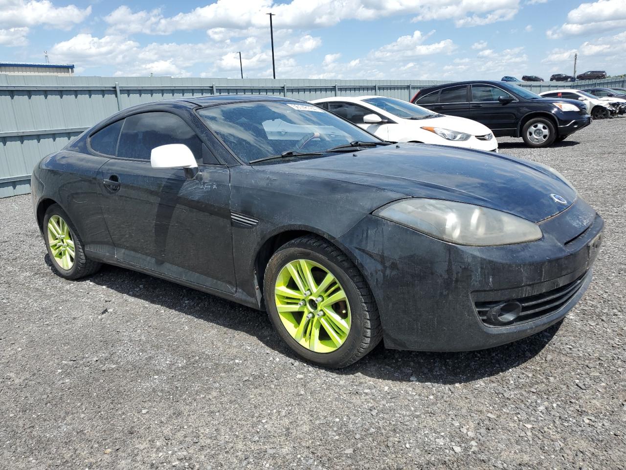 Photo 3 VIN: KMHHM65DX8U281469 - HYUNDAI TIBURON 