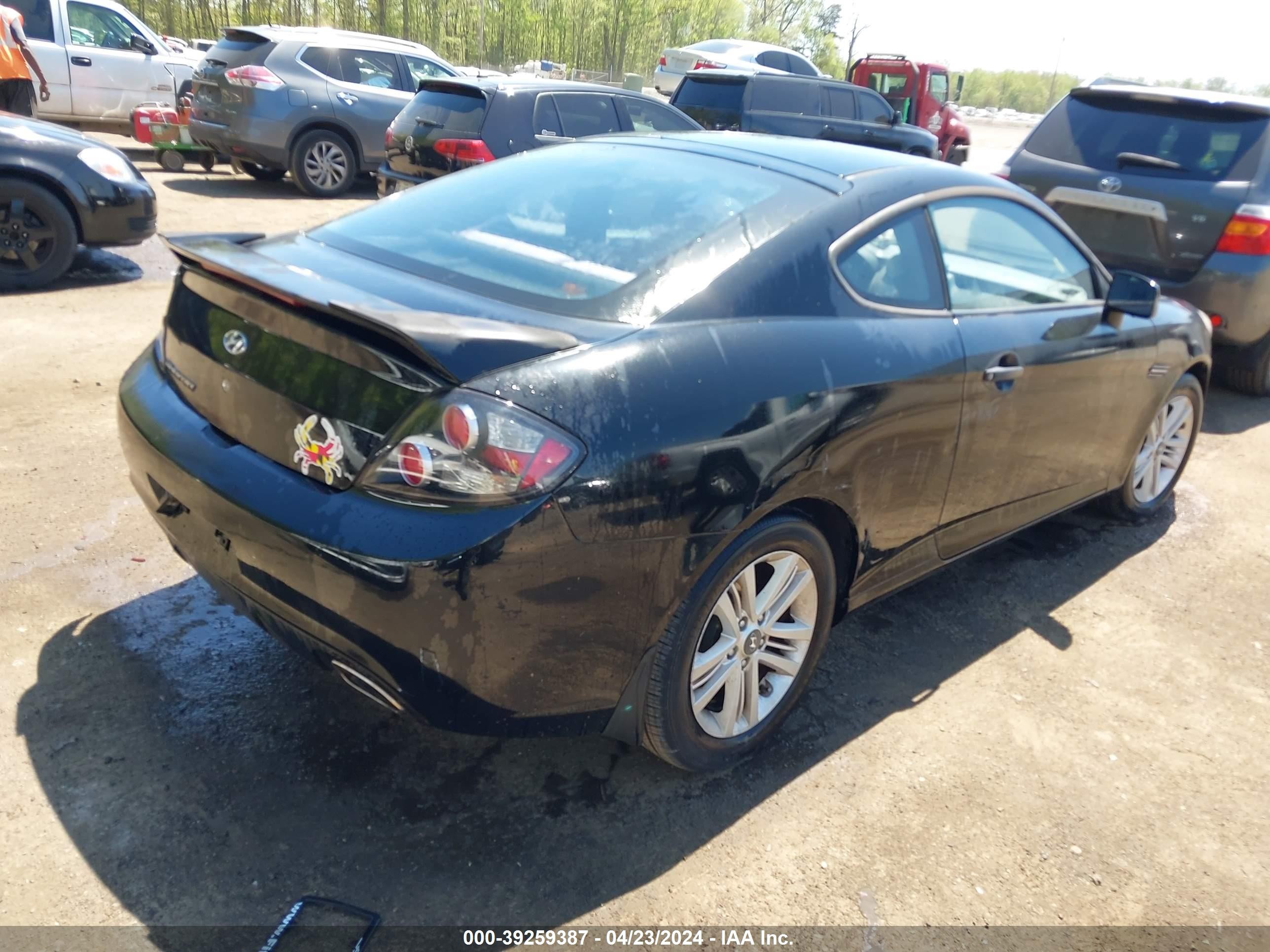 Photo 3 VIN: KMHHM66D18U292035 - HYUNDAI TIBURON 