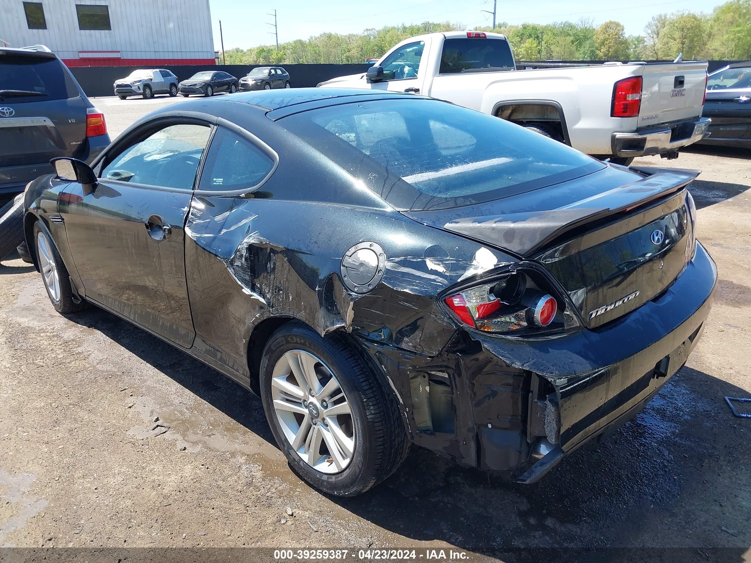 Photo 5 VIN: KMHHM66D18U292035 - HYUNDAI TIBURON 