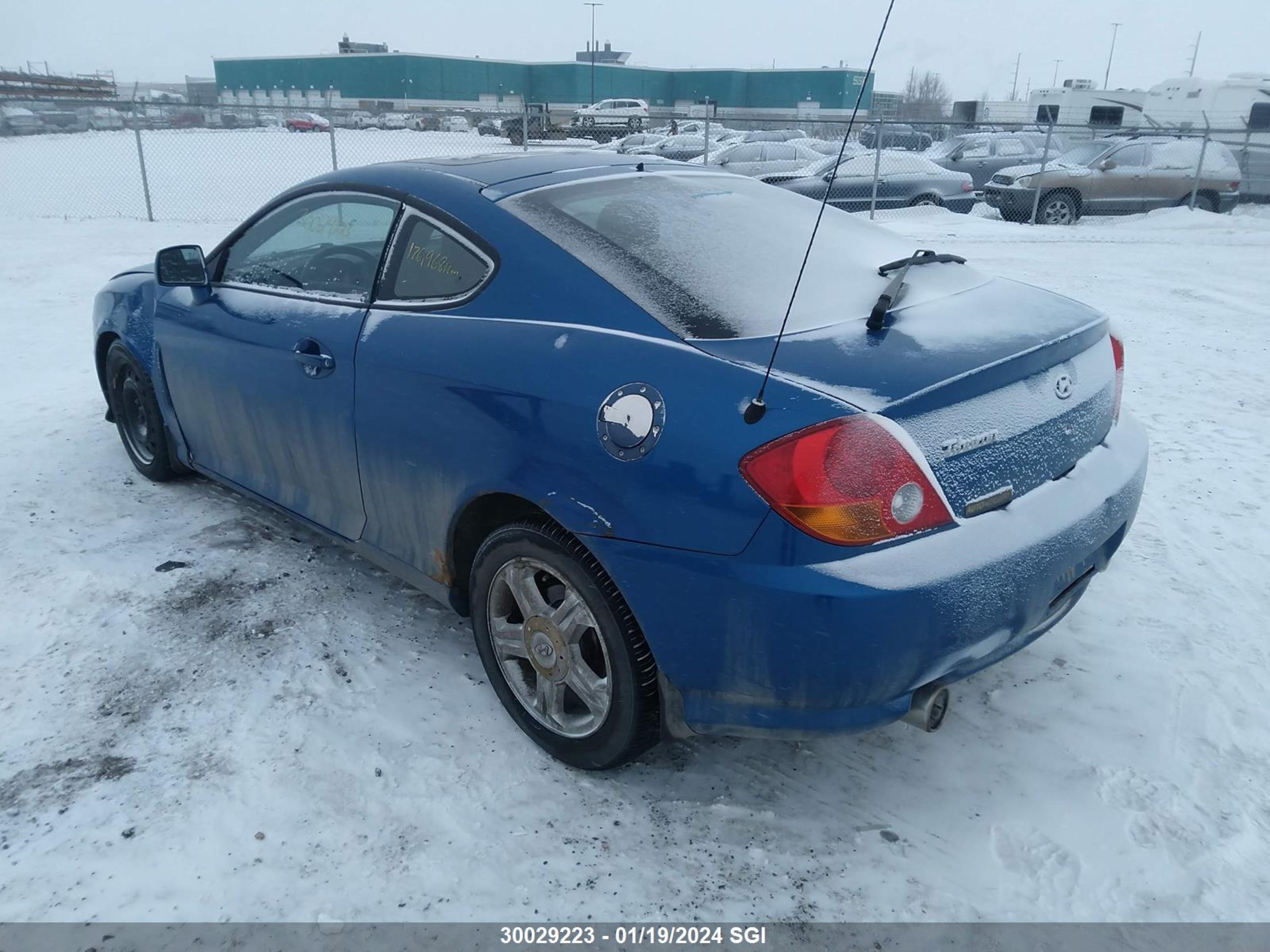 Photo 2 VIN: KMHHN65D14U139034 - HYUNDAI TIBURON 