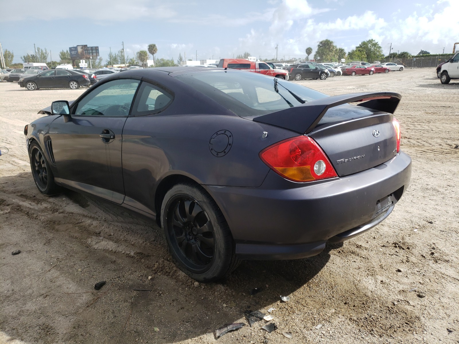 Photo 2 VIN: KMHHN65F14U144977 - HYUNDAI TIBURON GT 