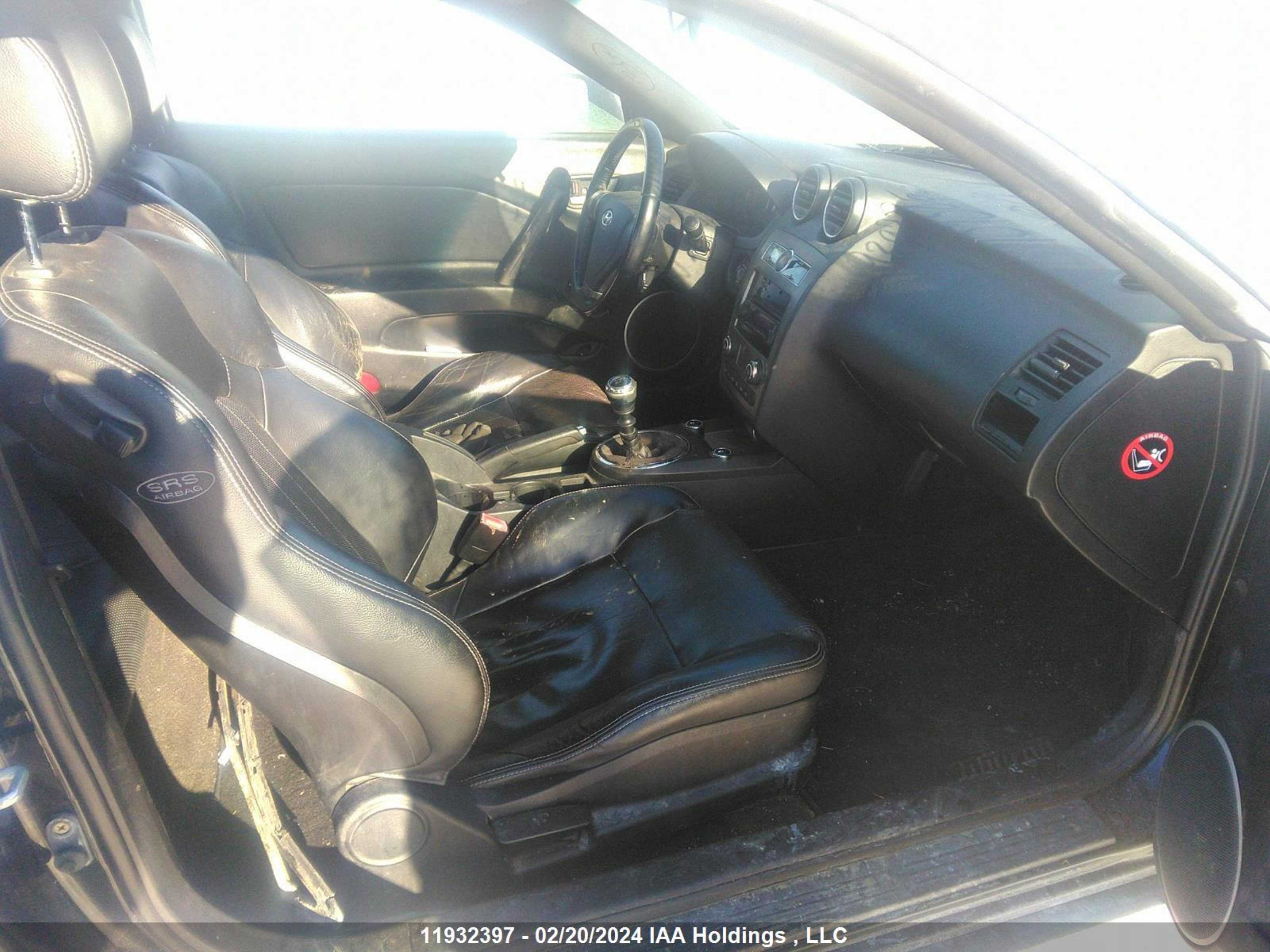 Photo 4 VIN: KMHHN65F17U262421 - HYUNDAI TIBURON 