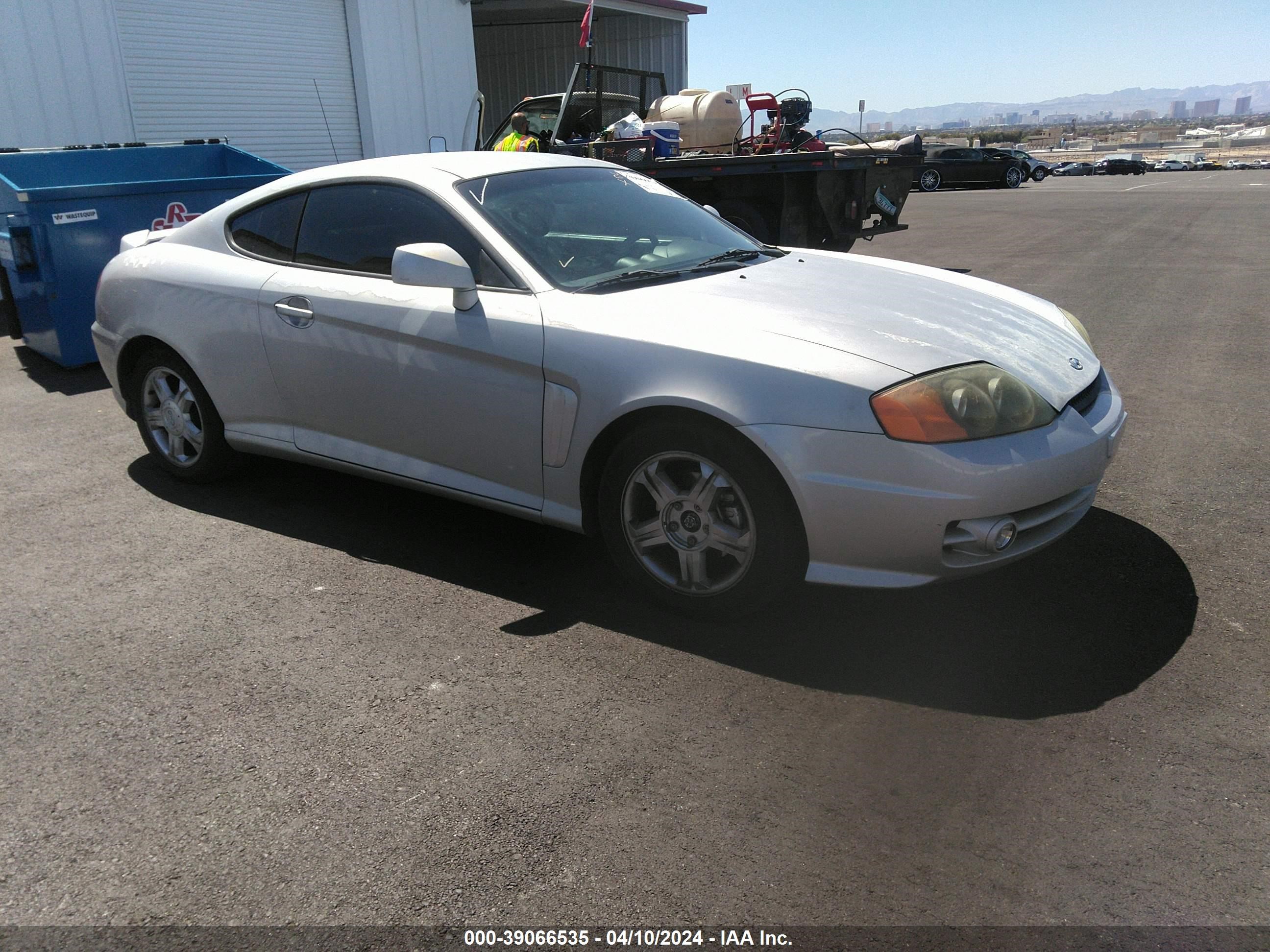 Photo 0 VIN: KMHHN65F33U096056 - HYUNDAI TIBURON 