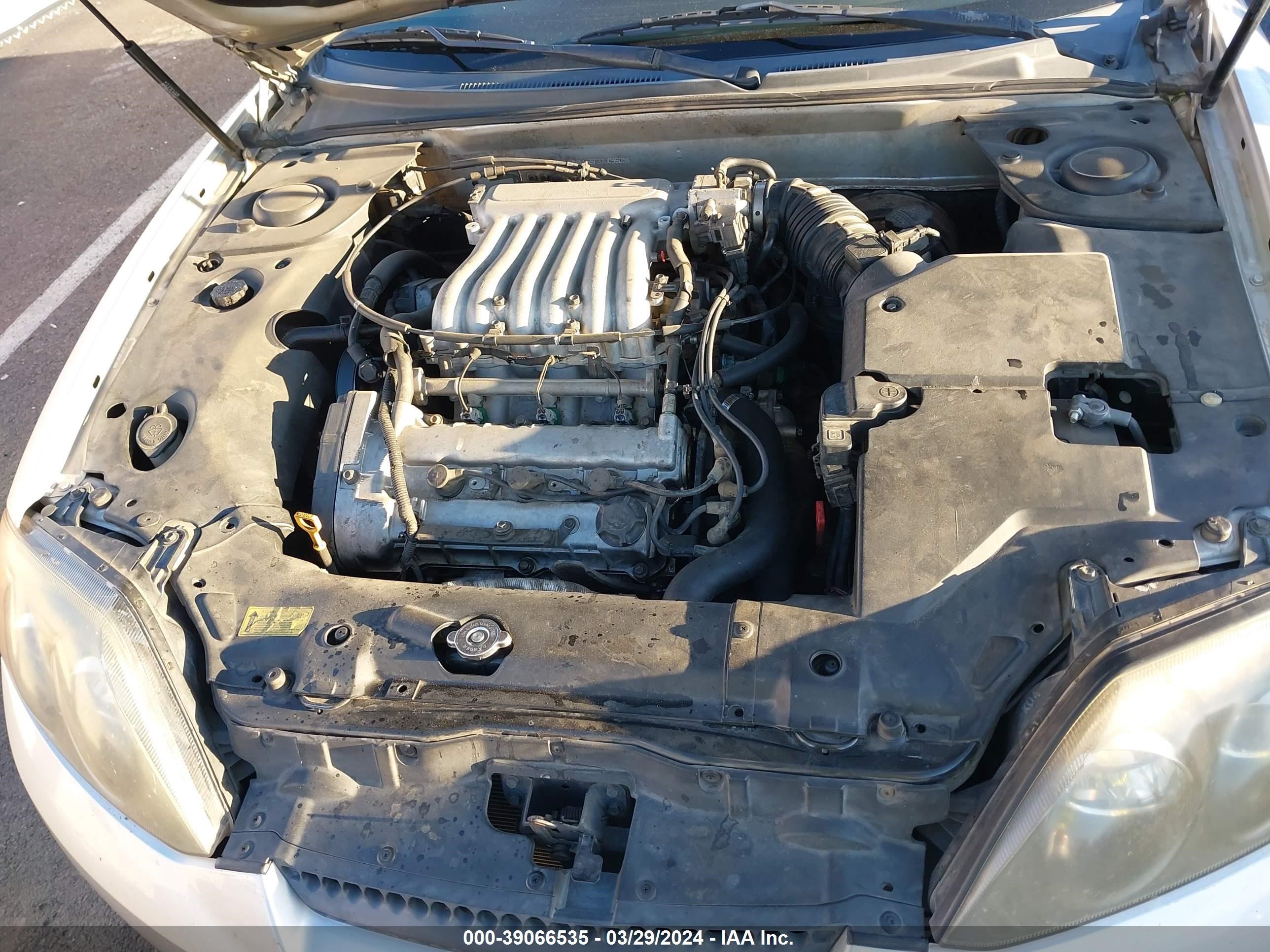 Photo 9 VIN: KMHHN65F33U096056 - HYUNDAI TIBURON 