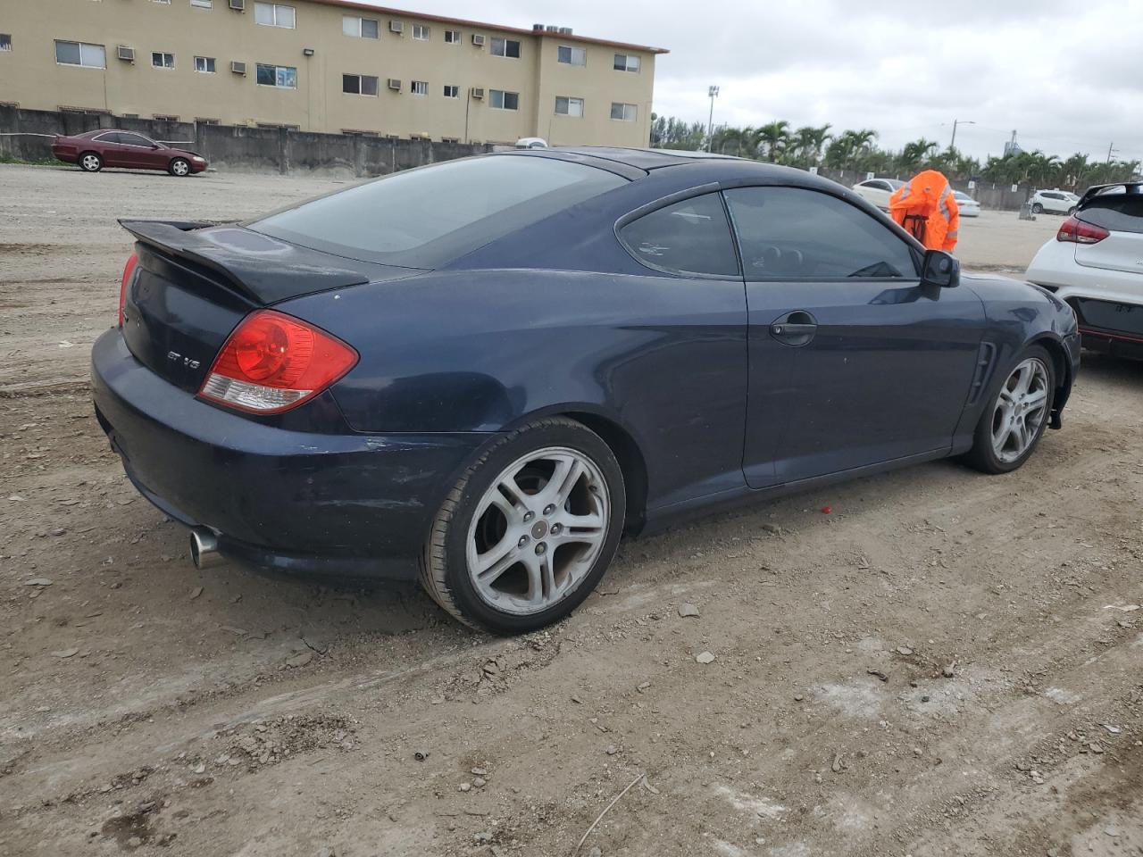 Photo 2 VIN: KMHHN65F86U202568 - HYUNDAI TIBURON 