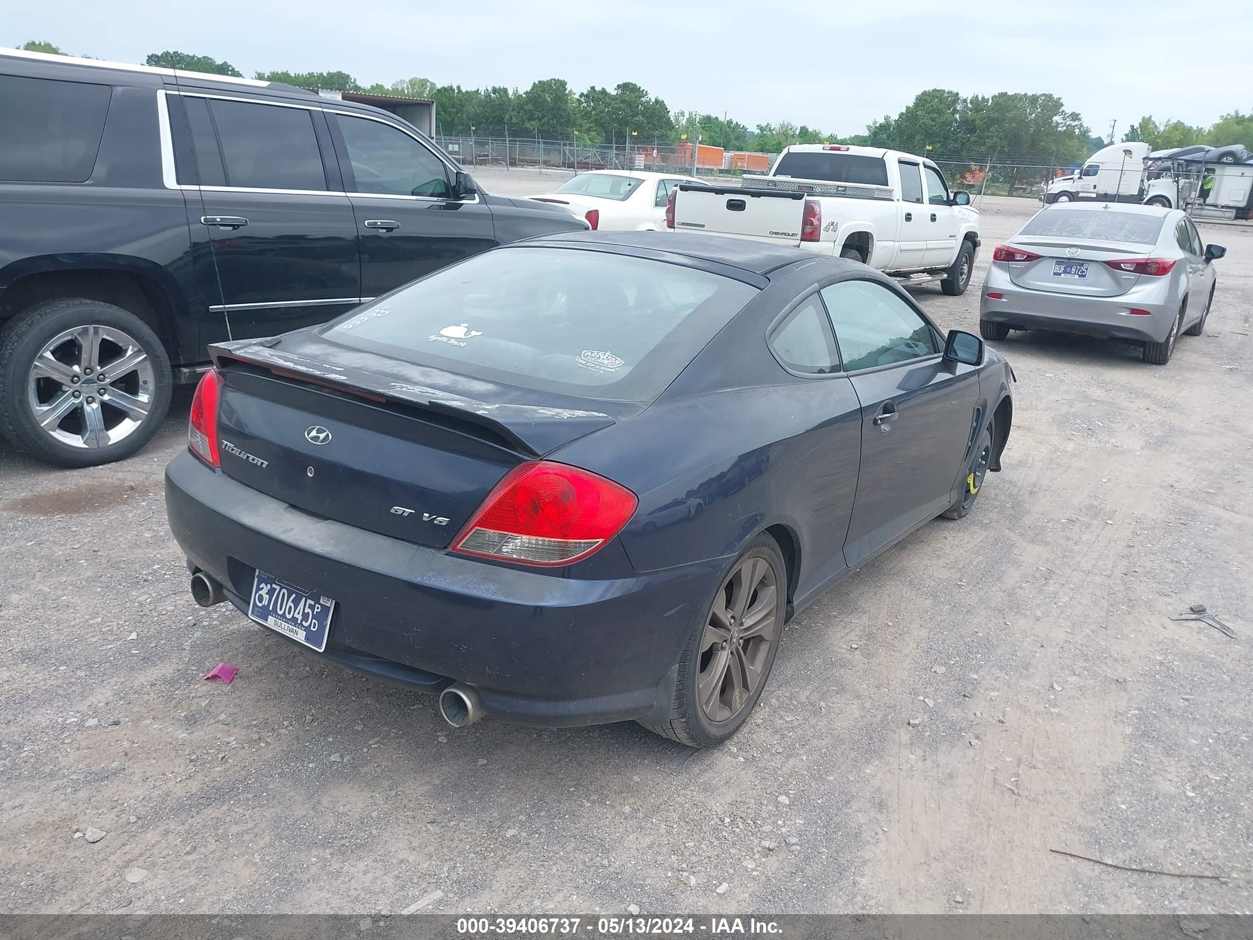 Photo 3 VIN: KMHHN65FX6U191833 - HYUNDAI TIBURON 