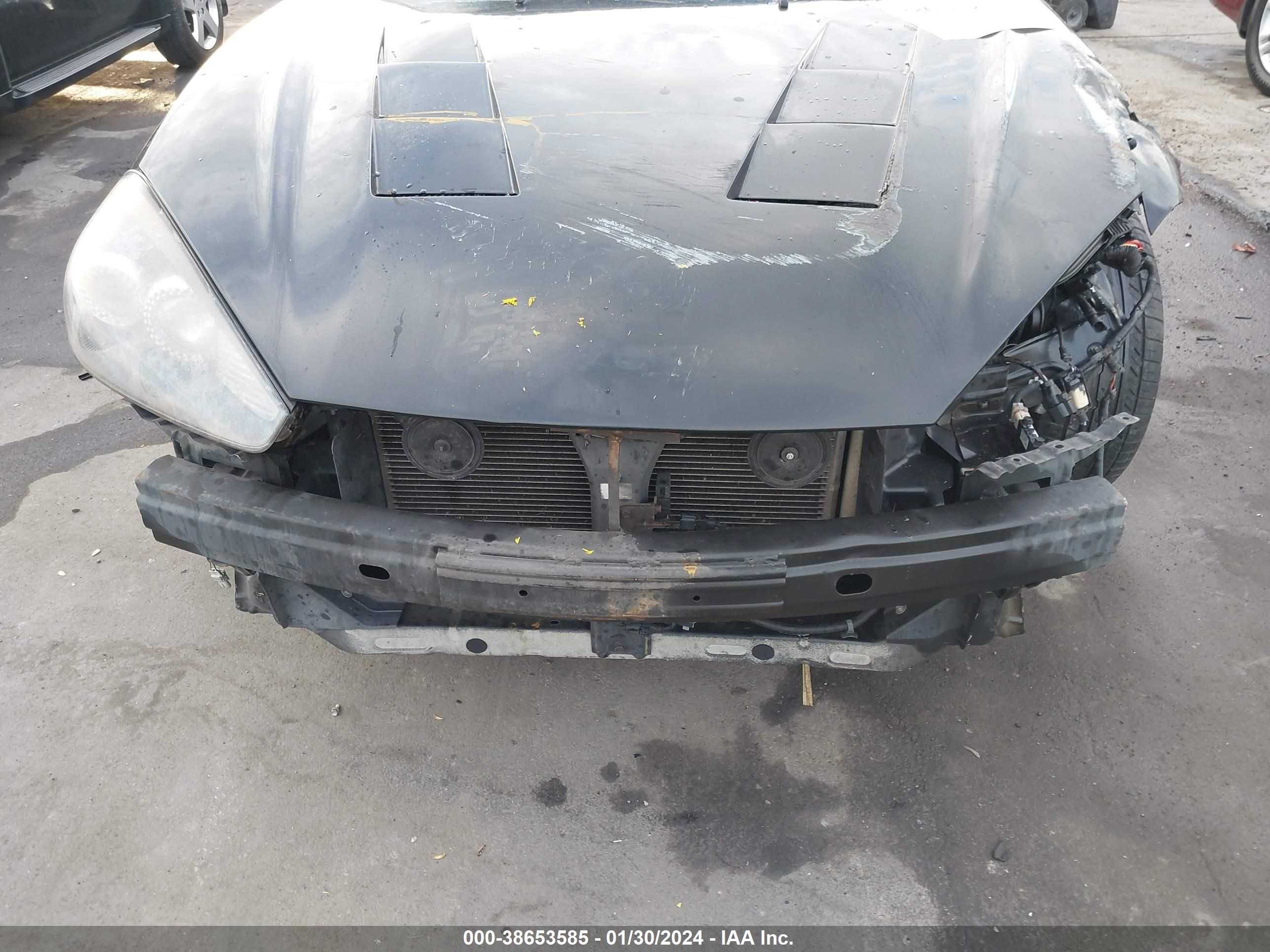 Photo 11 VIN: KMHHN66F28U267613 - HYUNDAI TIBURON 