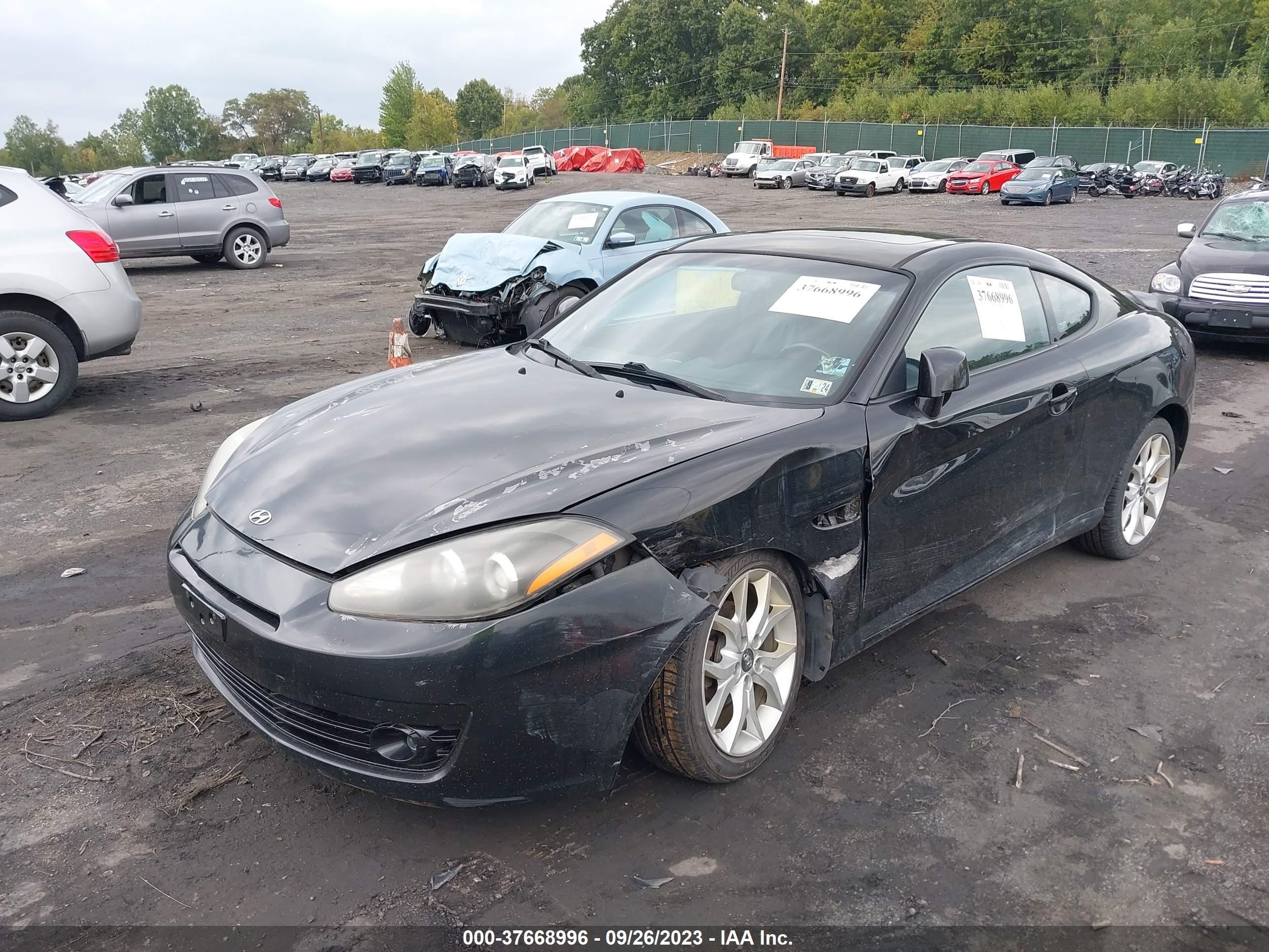 Photo 1 VIN: KMHHN66F37U243352 - HYUNDAI TIBURON 