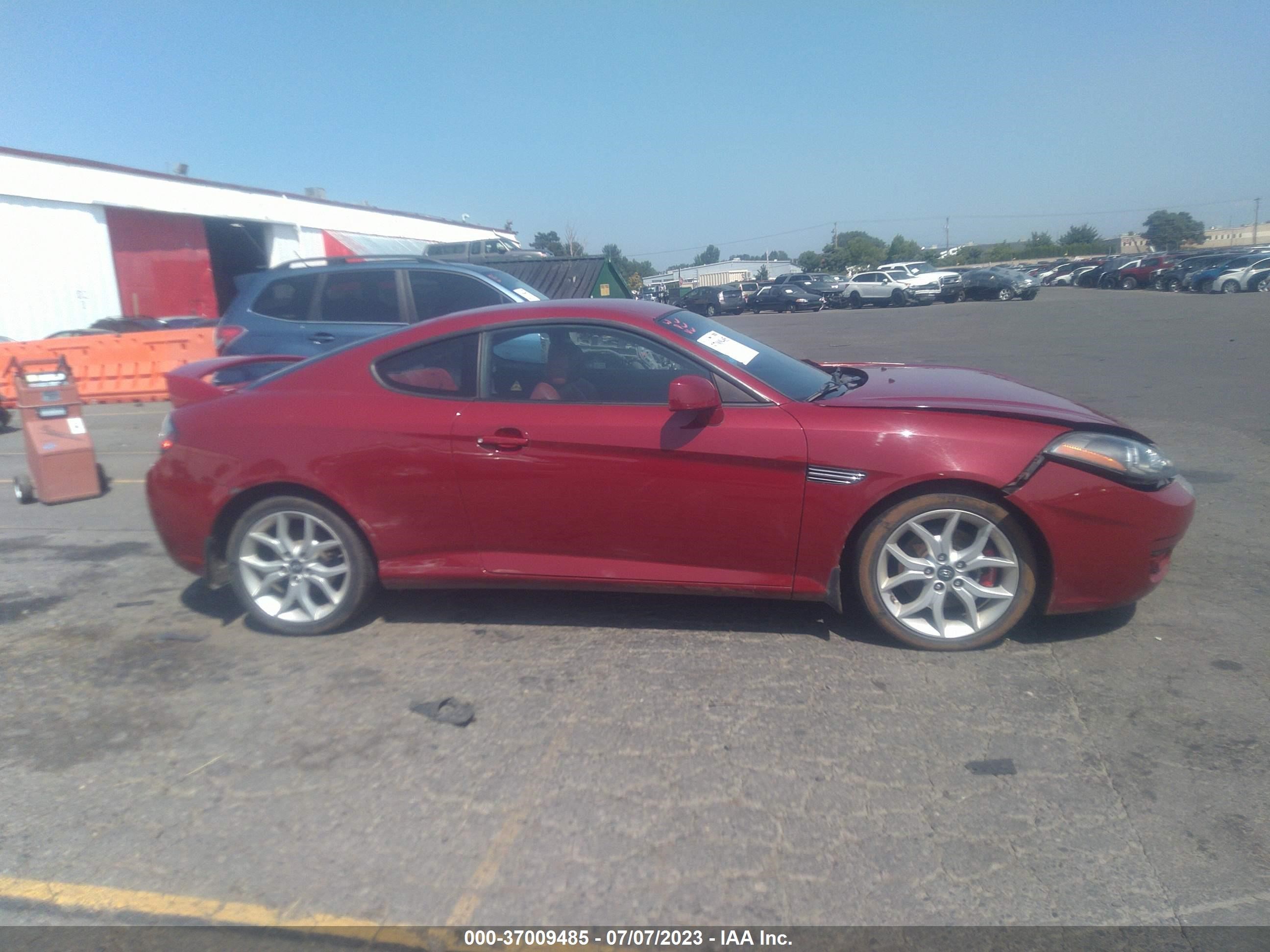 Photo 12 VIN: KMHHN66F57U252070 - HYUNDAI TIBURON 