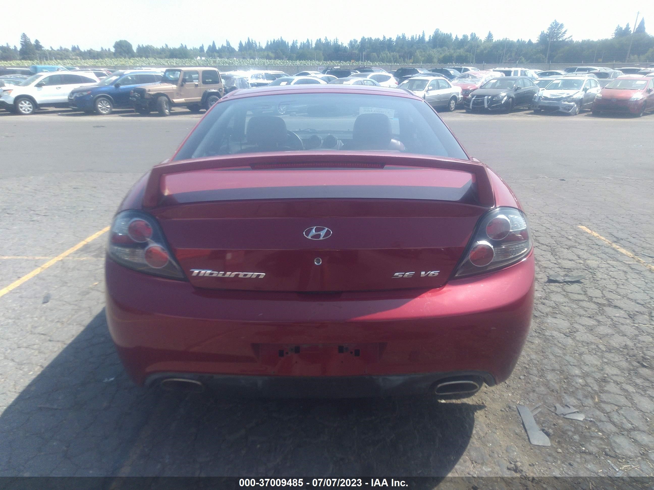 Photo 15 VIN: KMHHN66F57U252070 - HYUNDAI TIBURON 