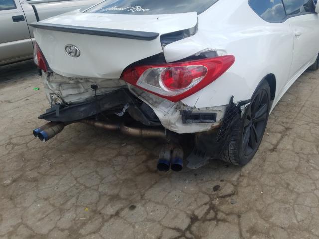 Photo 8 VIN: KMHHT6KD0BU052846 - HYUNDAI GENESIS CO 