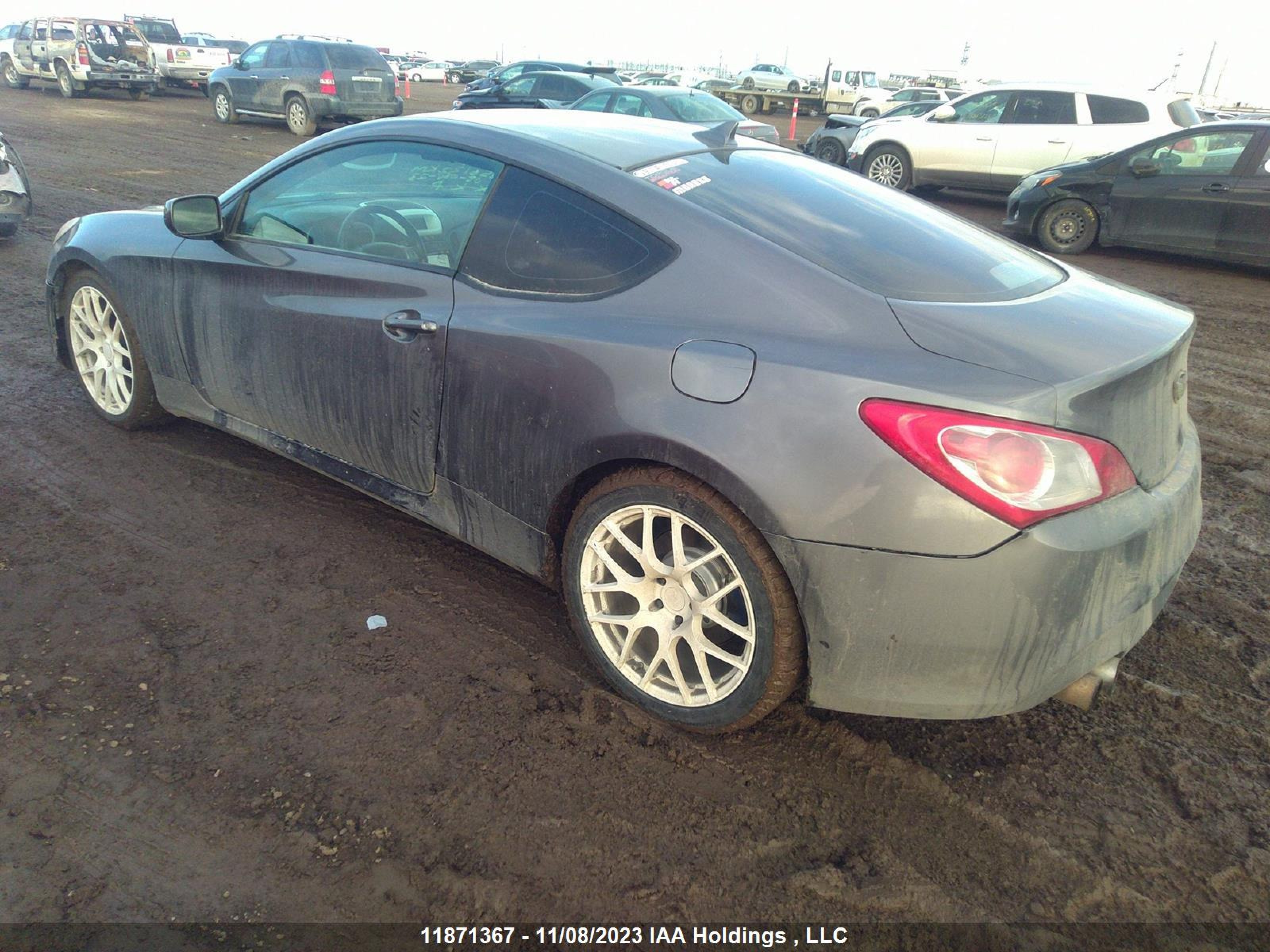 Photo 2 VIN: KMHHT6KD1AU006554 - HYUNDAI GENESIS 