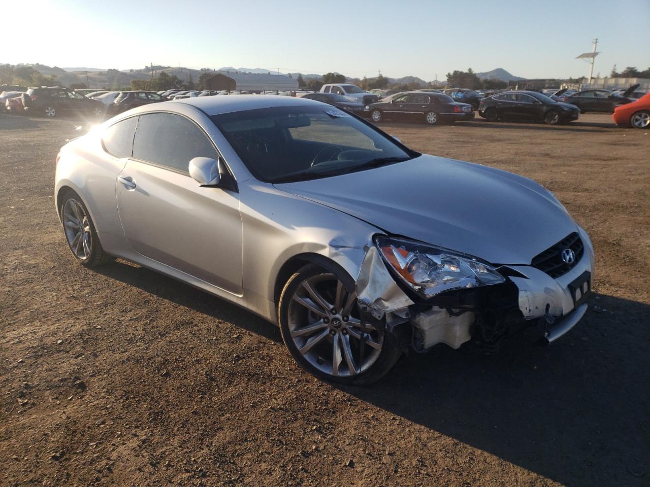 Photo 3 VIN: KMHHT6KD1CU073996 - HYUNDAI GENESIS 