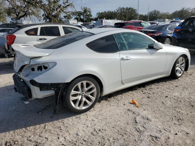 Photo 2 VIN: KMHHT6KD1DU105881 - HYUNDAI GENESIS CO 