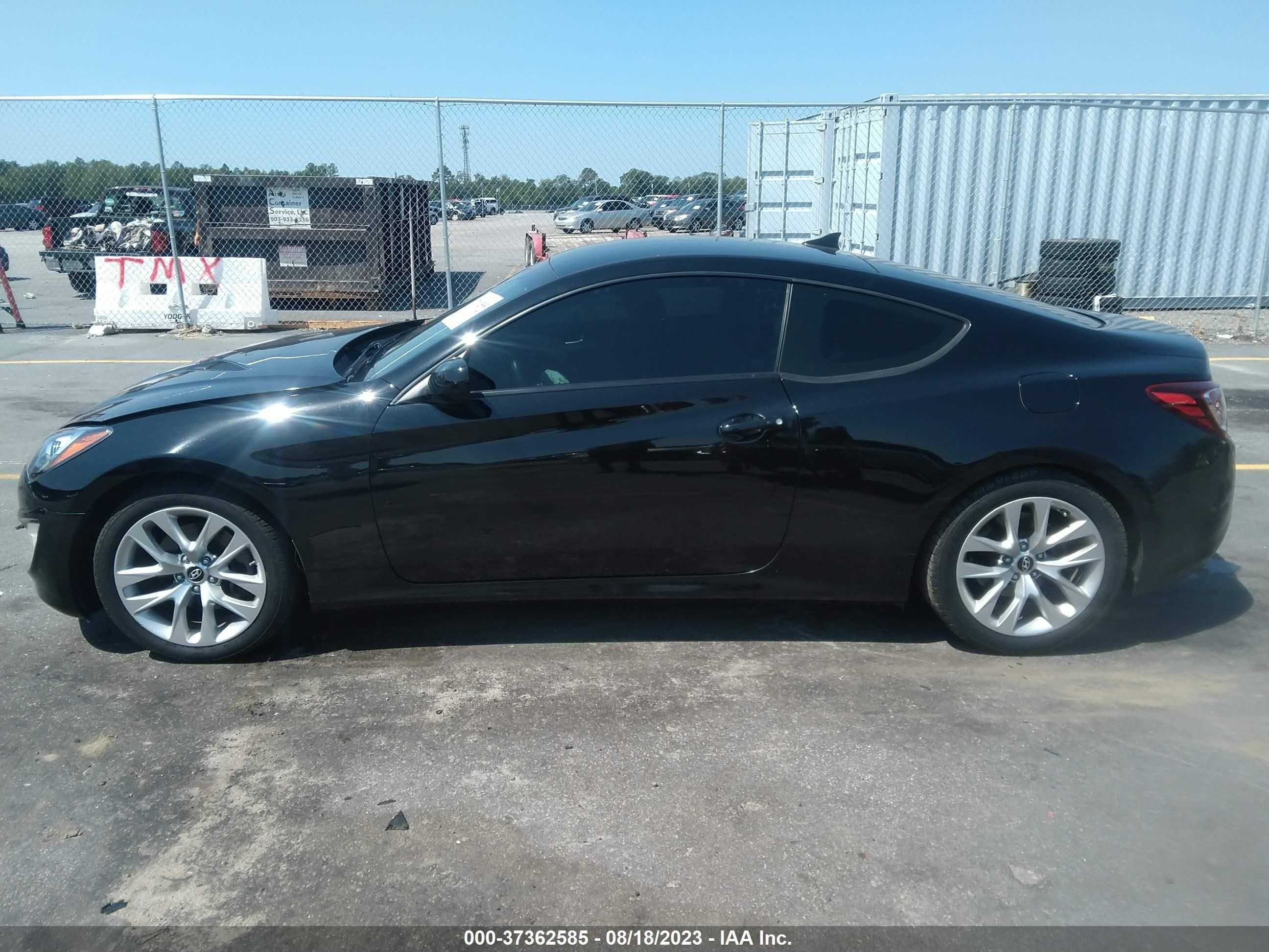 Photo 13 VIN: KMHHT6KD1EU113609 - HYUNDAI GENESIS COUPE 